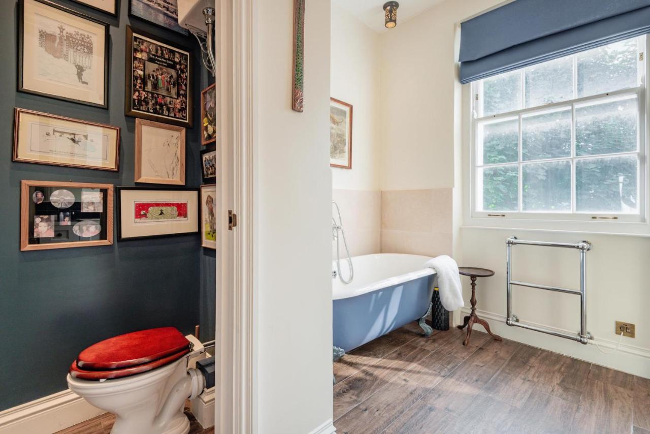 Charming Pimlico Home Close To The River Thames By Underthedoormat London Exteriör bild