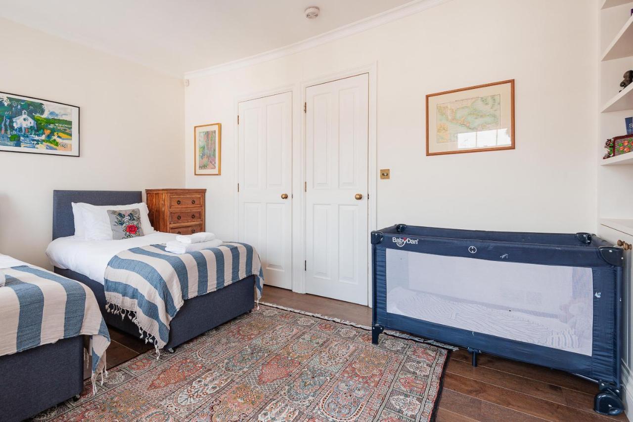 Charming Pimlico Home Close To The River Thames By Underthedoormat London Exteriör bild